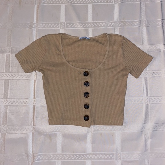 Zara Button-Up Top - Picture 1 of 2